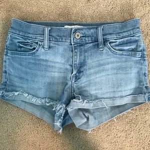 Abercrombie & Fitch light wash denim shorts